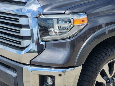 Used 2020 Toyota Tundra Limited w/ Limited Premium Package image 9