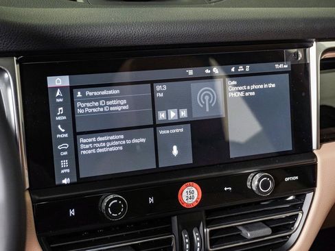 New 2026 Porsche Macan image 20