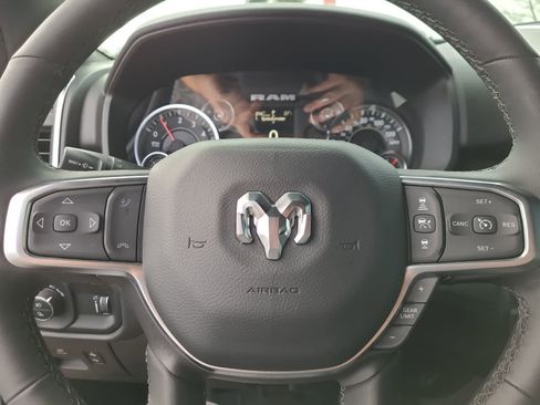 Certified 2025 RAM 1500 Big Horn image 23