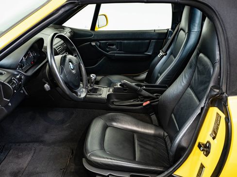 Used 2002 BMW Z3 2.5i image 21