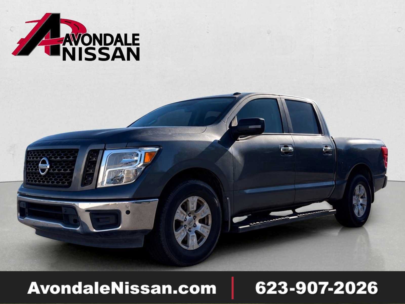 Used 2019 Nissan Titan SV w/ SV Convenience Package RWD image 1