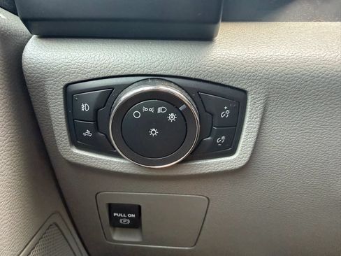Used 2018 Ford F150 XL w/ Equipment Group 101A Mid RWD image 23
