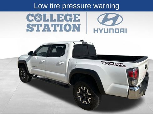 Used 2023 Toyota Tacoma TRD Off-Road image 8