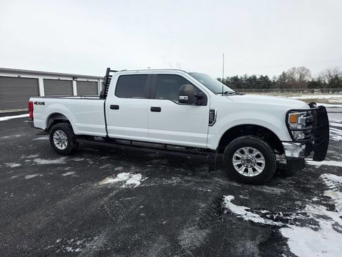 Used 2022 Ford F250 XL w/ STX Appearance Package image 11
