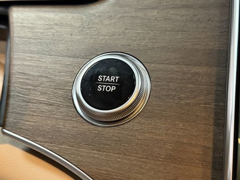 Used 2023 Mercedes-Benz EQS 450+ Sedan image 31