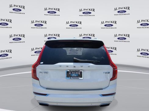 Used 2017 Volvo XC90 T8 Inscription w/ Vision Package AWD/4WD image 4