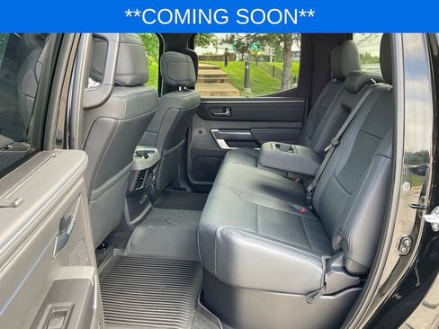 Used 2025 Toyota Tundra Platinum AWD/4WD image 21