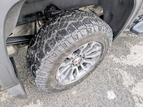 Used 2021 GMC Sierra 1500 AT4 w/ AT4 Value Package image 36