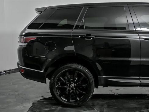 Used 2017 Land Rover Range Rover Sport HSE image 11
