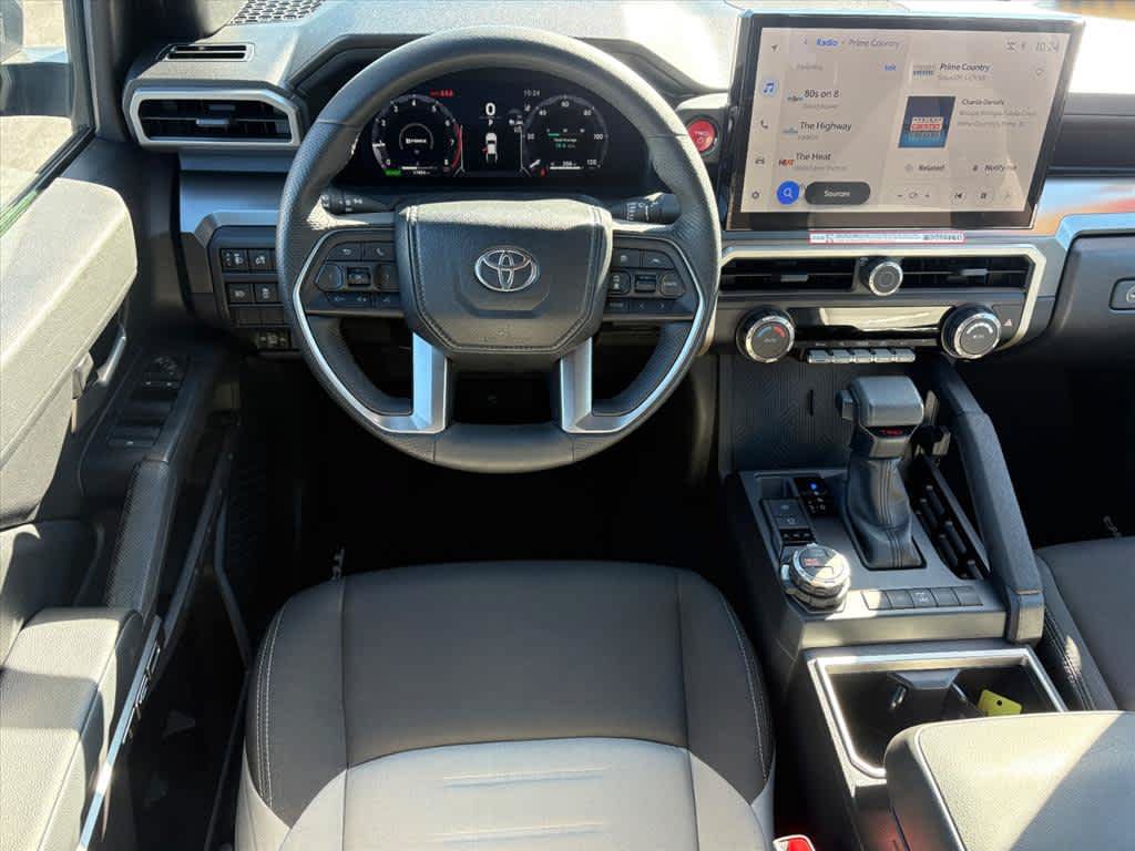 Used 2026 Toyota Tacoma TRD Off-Road AWD/4WD image 4