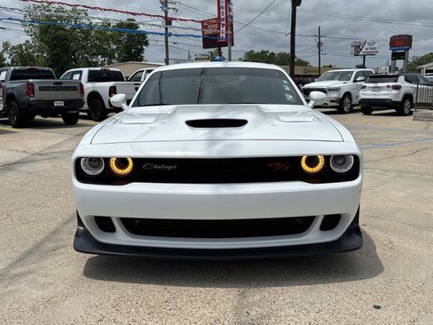 Used 2023 Dodge Challenger R/T Scat Pack RWD image 2
