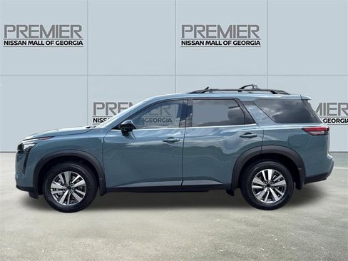 New 2026 Nissan Pathfinder SL w/ Cargo Package FWD image 21
