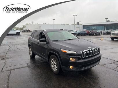 Used 2015 Jeep Cherokee Latitude w/ Cold Weather Group