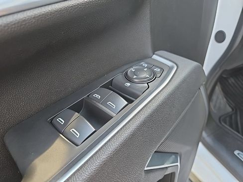 Used 2025 Chevrolet Silverado 2500 LT w/ Convenience Package AWD/4WD image 44