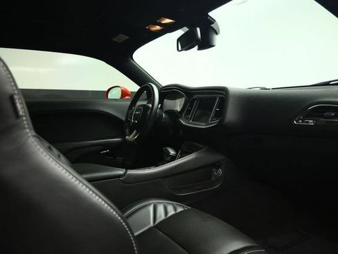 Used 2019 Dodge Challenger SRT Hellcat Redeye RWD image 5