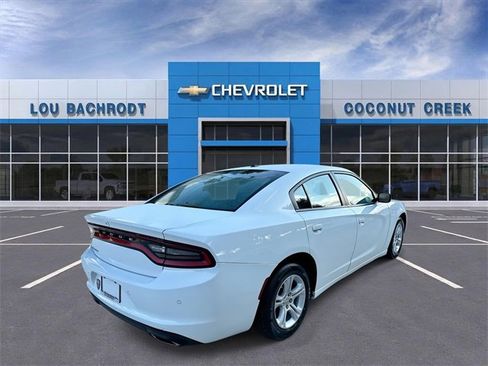 Used 2022 Dodge Charger SXT image 8
