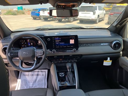 New 2025 Chevrolet Colorado ZR2 w/ Technology Package image 5