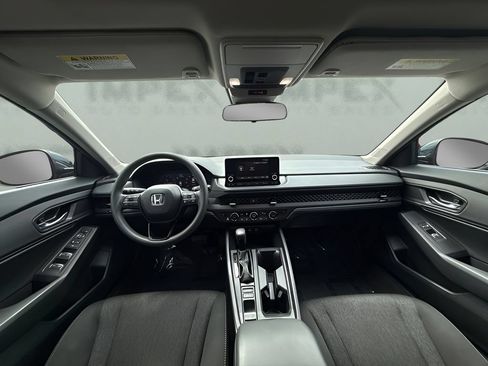 Used 2024 Honda Accord EX image 9