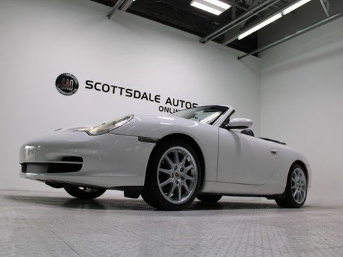 Used 2002 Porsche 911 Cabriolet image 34