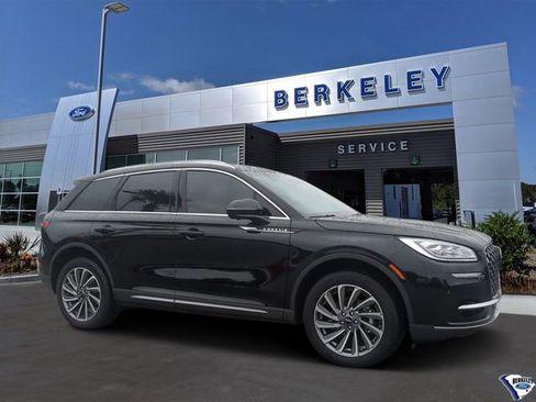 Used 2024 Lincoln Corsair Reserve w/ Equipment Group 201A image 1