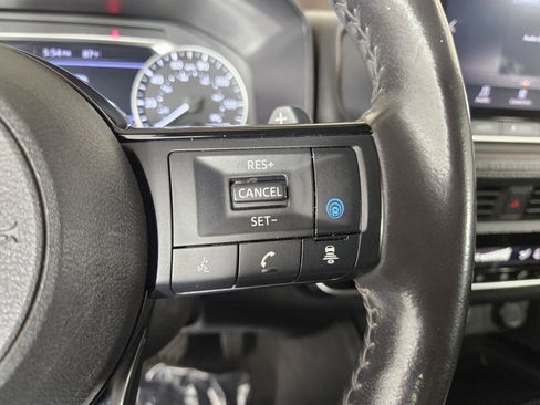 Used 2023 Nissan Rogue SV w/ SV Premium B Package AWD/4WD image 24