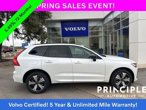 Certified 2025 Volvo XC60 T8 Core image 11