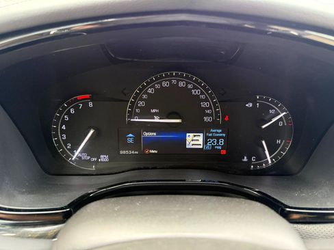 Used 2018 Cadillac XT5 FWD image 35