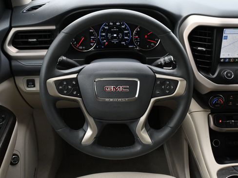 Used 2023 GMC Acadia Denali AWD/4WD image 11