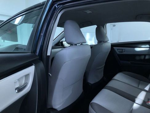 Used 2019 Toyota Corolla LE image 19