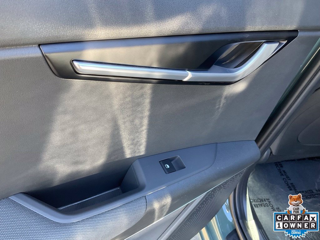 Used 2023 Kia Niro Wind FWD image 48