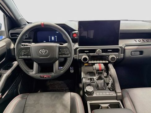 Certified 2025 Toyota Tacoma TRD Pro AWD/4WD image 19