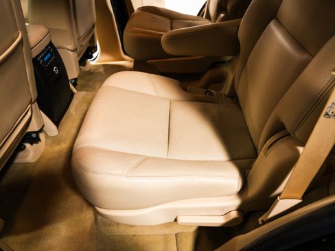 Used 2007 Cadillac Escalade AWD image 30