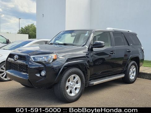 Used 2018 Toyota 4Runner SR5 RWD image 1