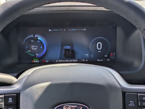 New 2025 Ford F150 Lightning Lariat image 30