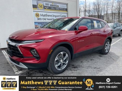 Used 2023 Chevrolet Blazer LT AWD/4WD image 1