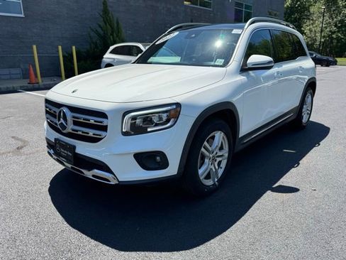Certified 2022 Mercedes-Benz GLB 250 4MATIC image 7