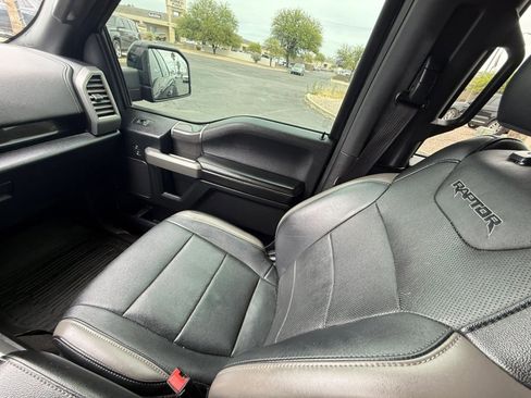 Used 2018 Ford F150 Raptor w/ Equipment Group 802A Luxury AWD/4WD image 48