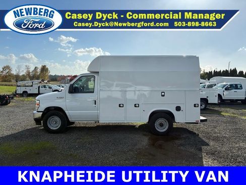 New 2026 Ford E-350 and Econoline 350 Super Duty w/ Power Equipment Group RWD image 9