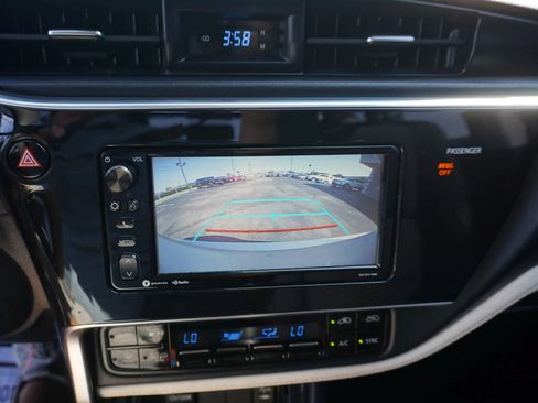 Used 2018 Toyota Corolla iM FWD image 28