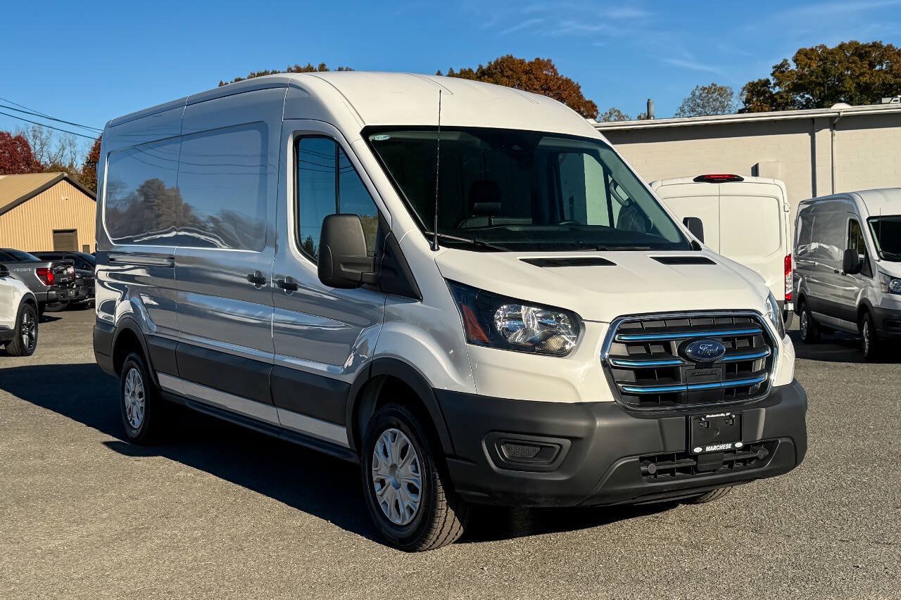 Used 2023 Ford E-Transit Medium Roof RWD image 1