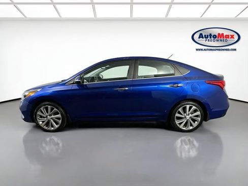 Used 2022 Hyundai Accent Limited w/ Cargo Package FWD image 9