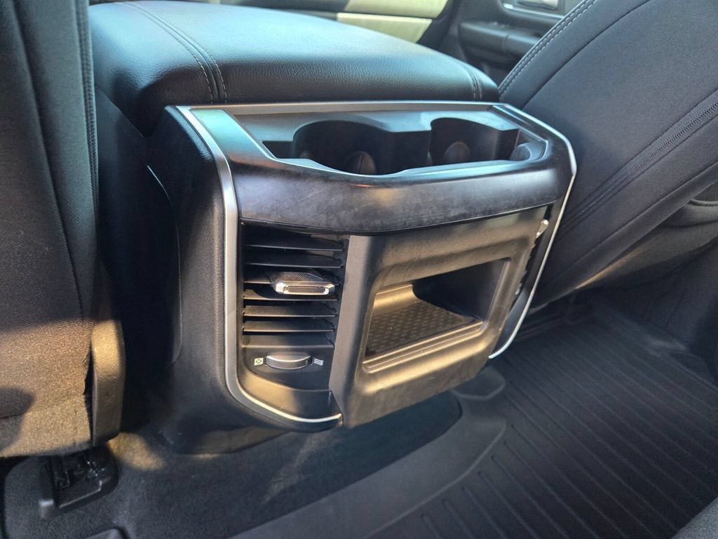 Used 2022 RAM 1500 Big Horn AWD/4WD image 8