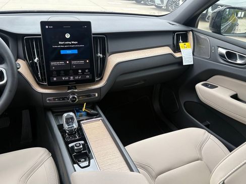 New 2026 Volvo XC60 B5 Plus w/ Protection Package Premier AWD/4WD image 13