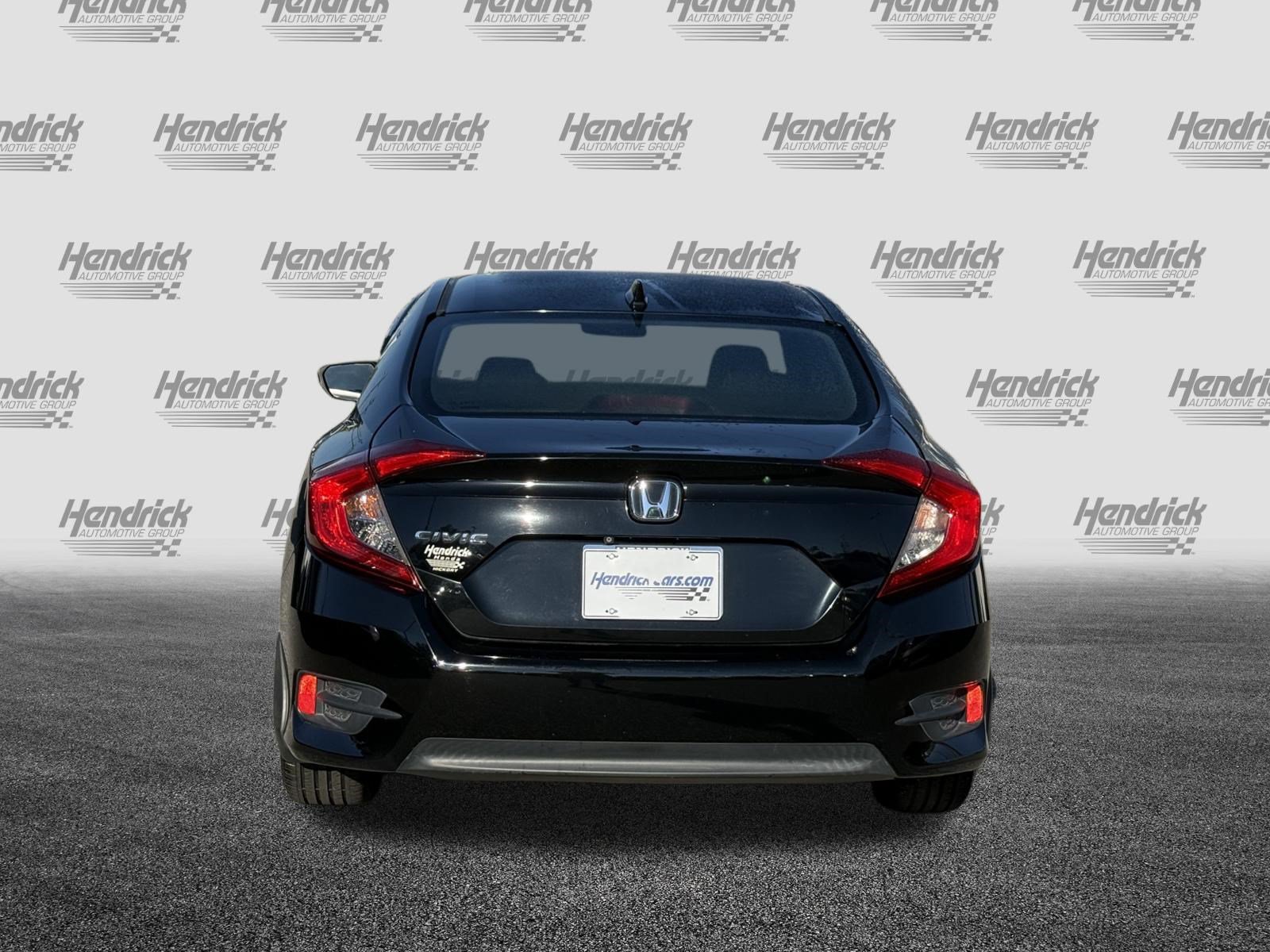 Used 2018 Honda Civic EX image 9