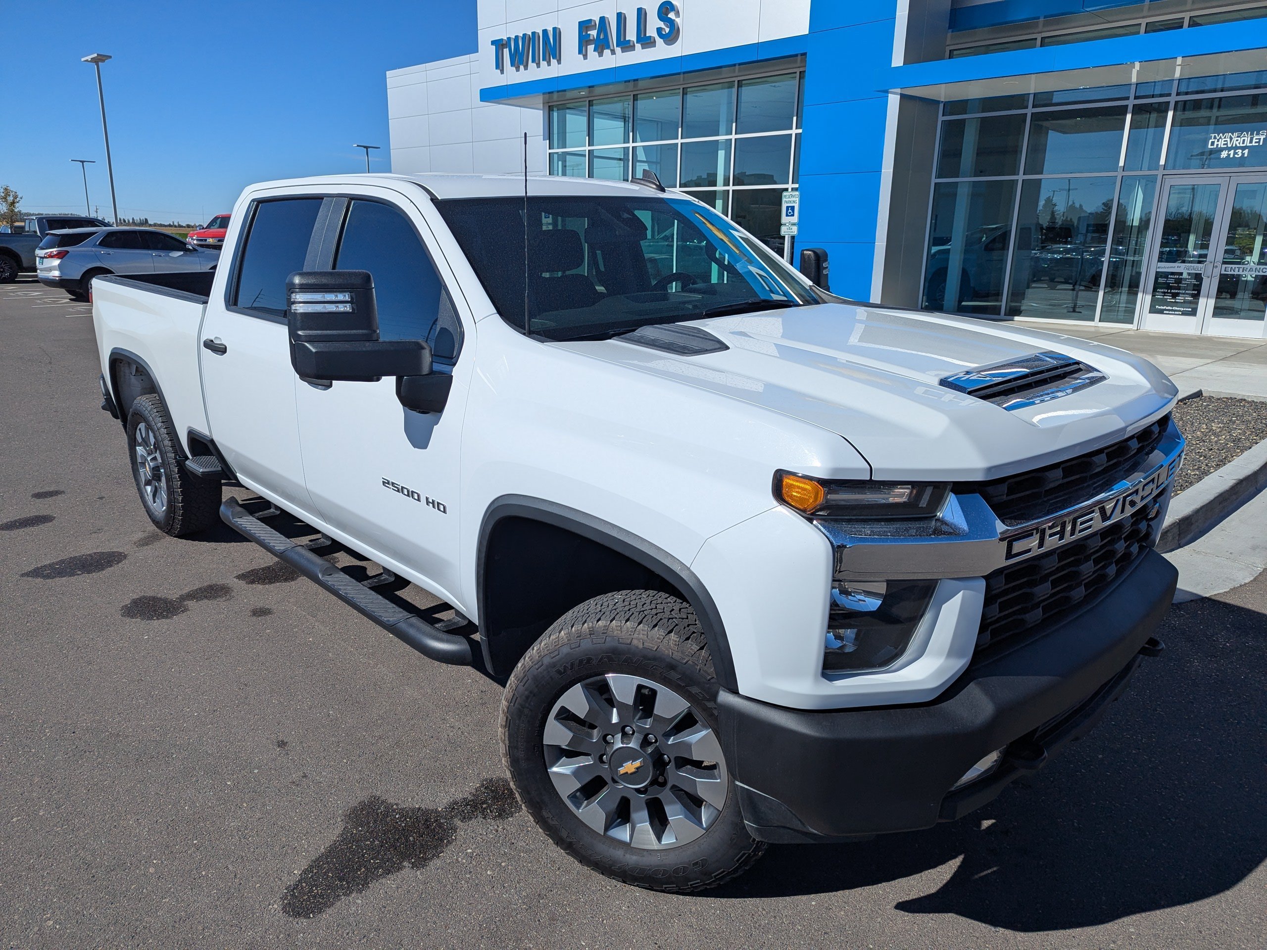 Certified 2023 Chevrolet Silverado 2500 Custom w/ Custom Convenience Package AWD/4WD image 3