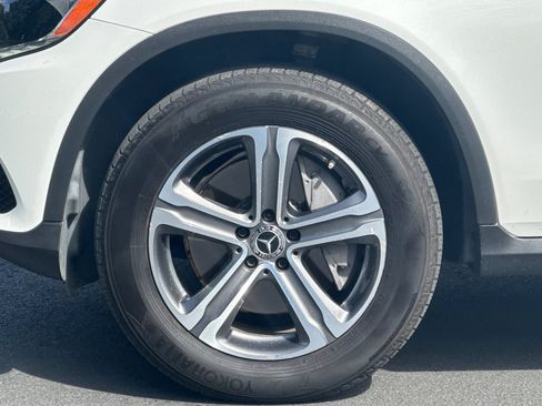 Used 2019 Mercedes-Benz GLC 300 4MATIC image 37