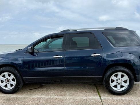 Used 2016 GMC Acadia SLE FWD image 8