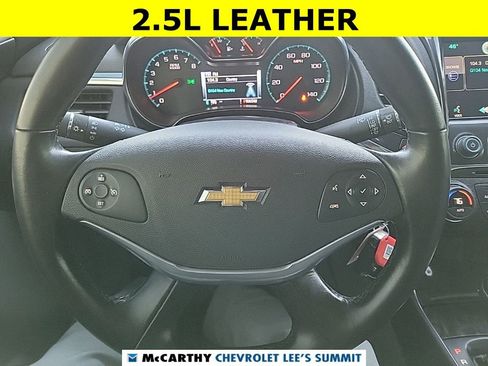 Used 2014 Chevrolet Impala LT w/ Convenience Package image 28