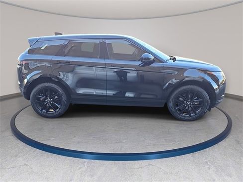 Used 2025 Land Rover Range Rover Evoque S image 4