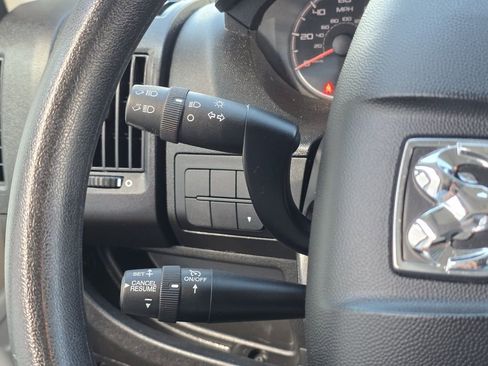 Used 2018 RAM ProMaster 2500 w/ Interior Convenience Group FWD image 22